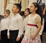 choir_mgl_2-3grades_12_2016-48.jpg